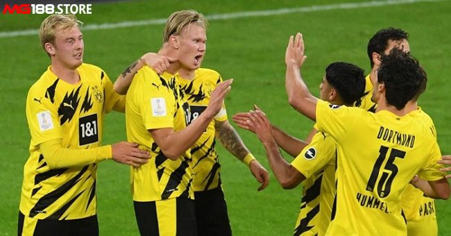 Borussia Dortmund - Đội bóng có những nét đặc trưng gì?